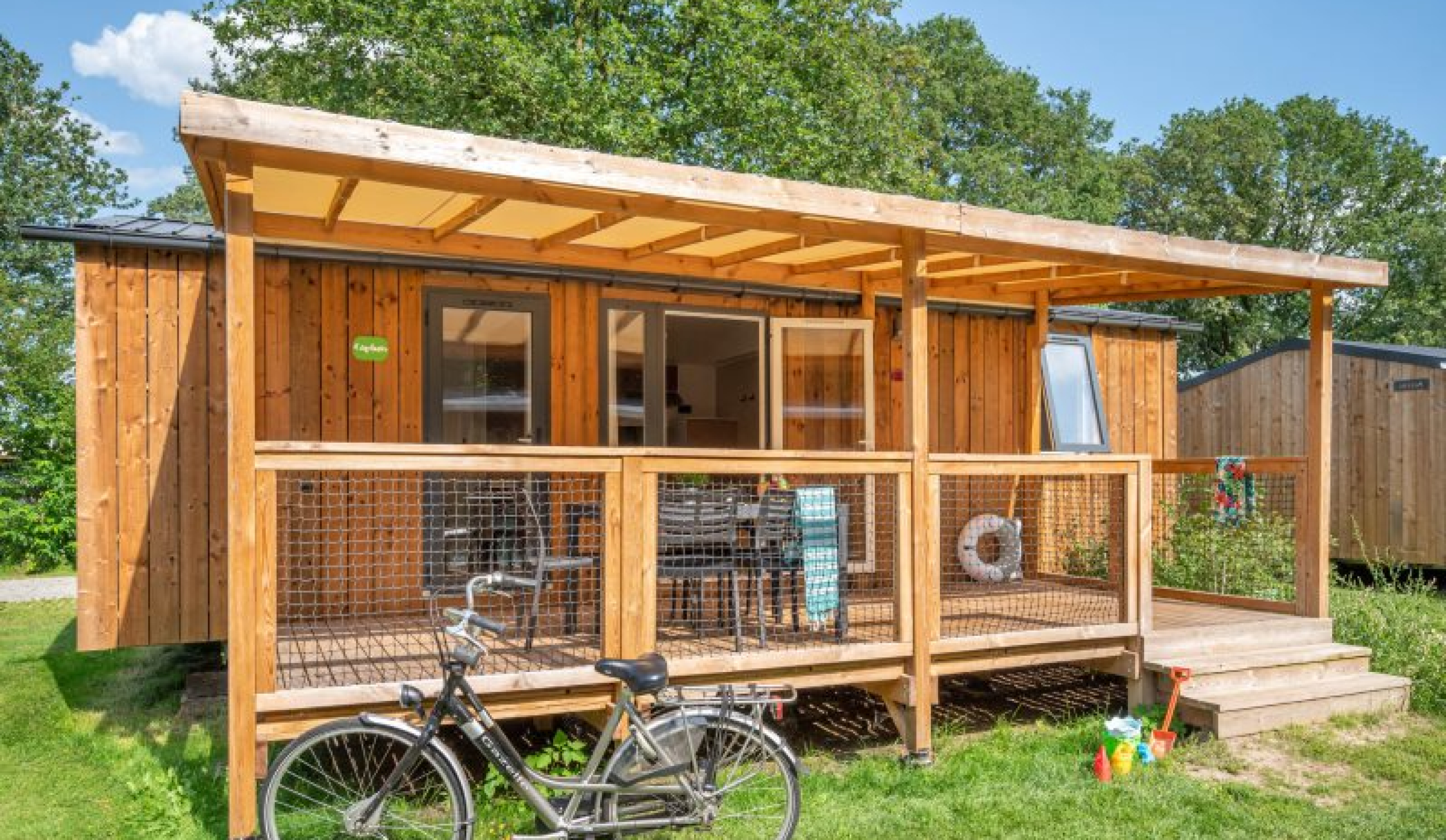 Jasmijn Top TV - 6 Personen - Buiten