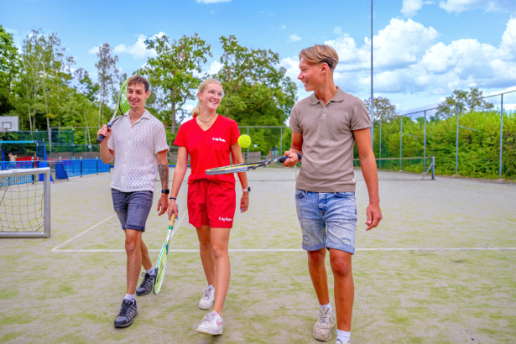 Recreatiepark Capfun Het Winkel tennis