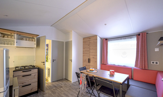 Kids Top TV - Eetkamer