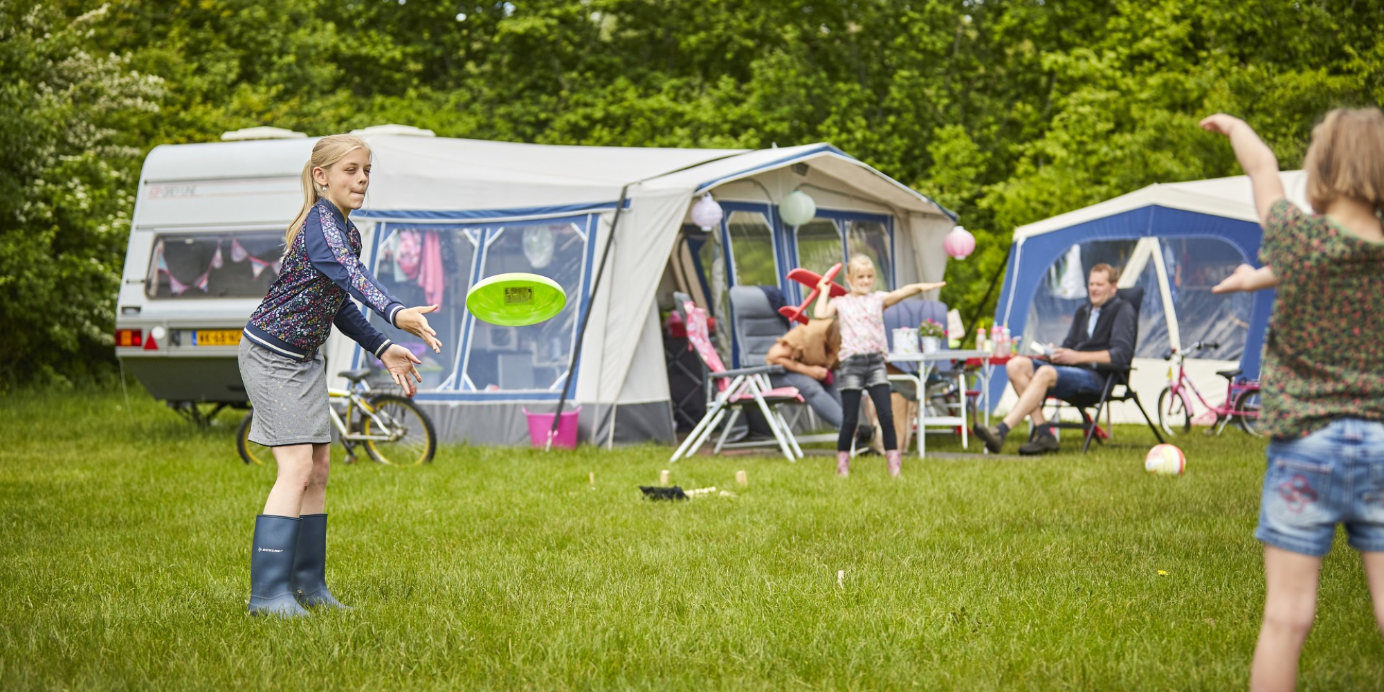 frisbee kamperen