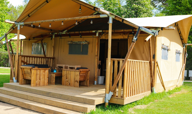 Glamping Lodge - De Kleine Beer - Buitenkant